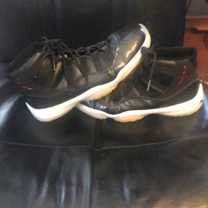 Jordan 11 Retro 72-10 USED